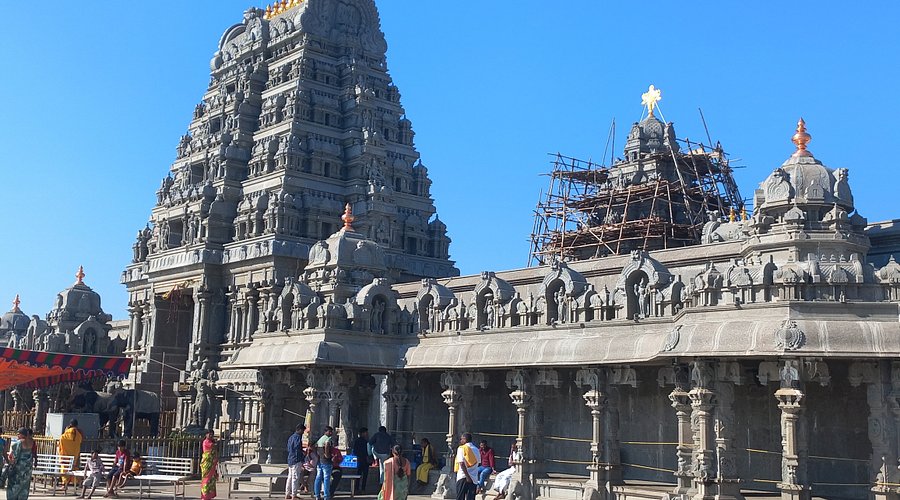 Yadadri Sri Lakshmi